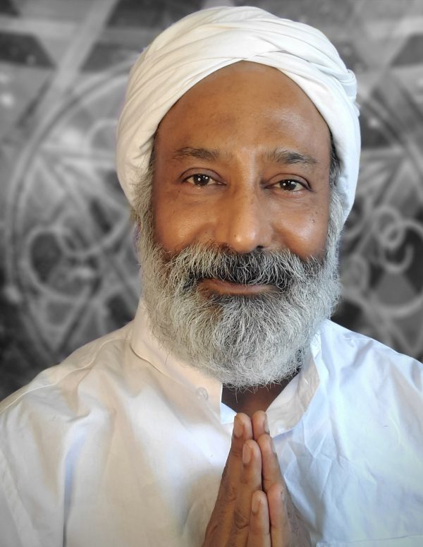 Nandhiji is a spiritual leader, yogi, humanitarian, mentor & visionary awakening humanity through mystic wisdom, community and service. He is an artist, award-winning, ecstatic chant musician, author and teacher- representing the path of the Liberated Siddhas. Nandhiji was gifted with a childhood experience of the Divine when he was four years old. Later as a young adult while leading an active life of family, he was initiated through a death experience by his first Guru, and his journey into the mystical realm of the Siddhars as a yogi began. After years of seeking “wholeness” through connection with the inner world, Nandhiji woke up to understand his highest purpose: reach consciousness to humanity.